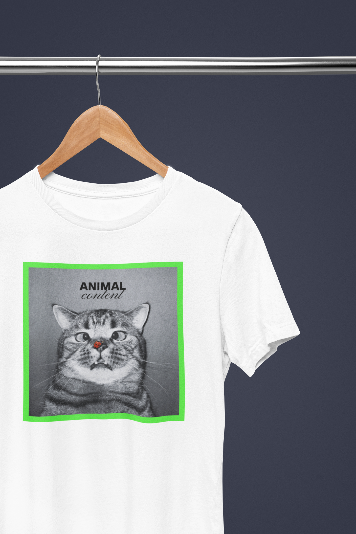 T-SHIRT "ANIMAL CONTENT"